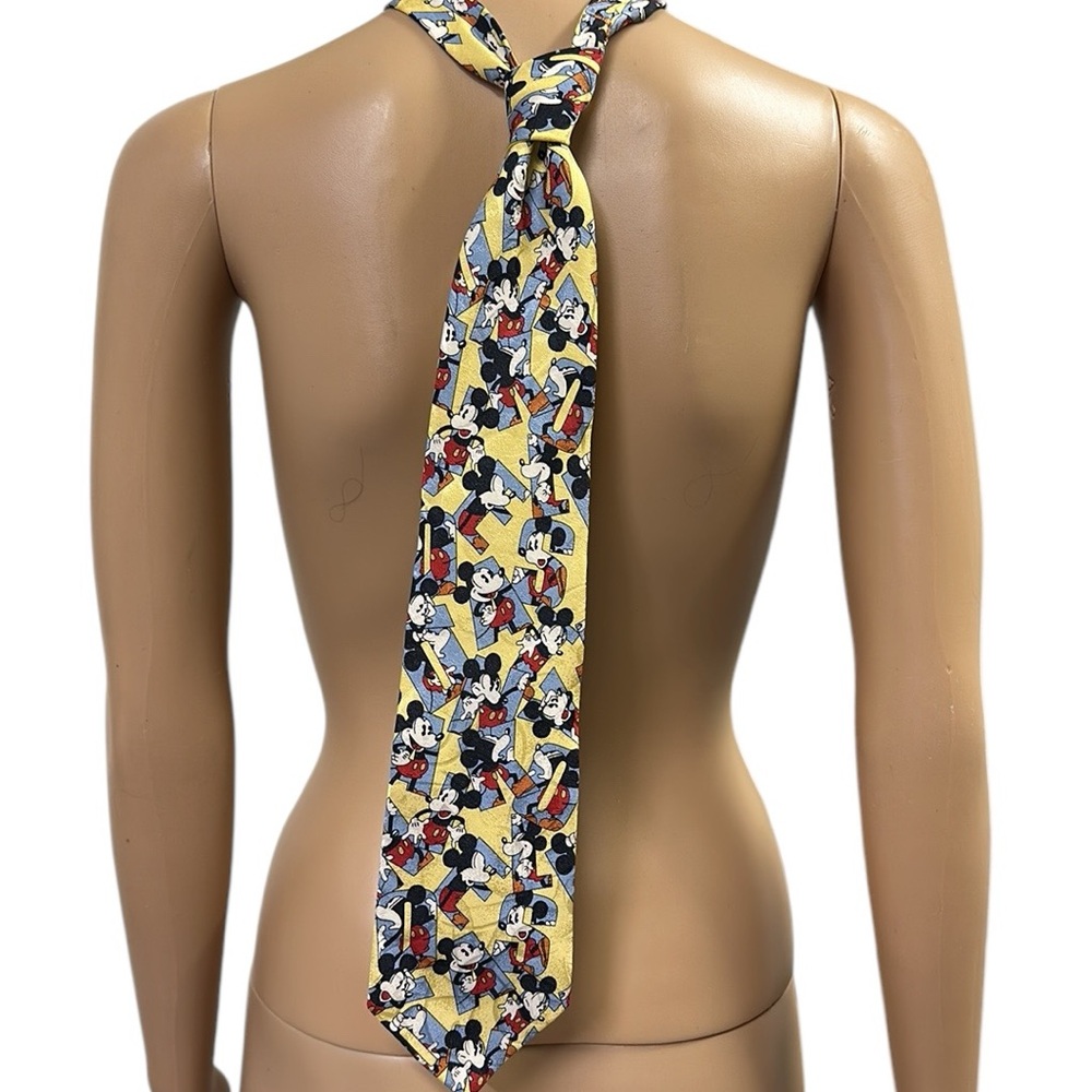 Vintage Silk Disneyland Tokyo 100 Percent Silk Mickey Mouse Disney Tie Yellow